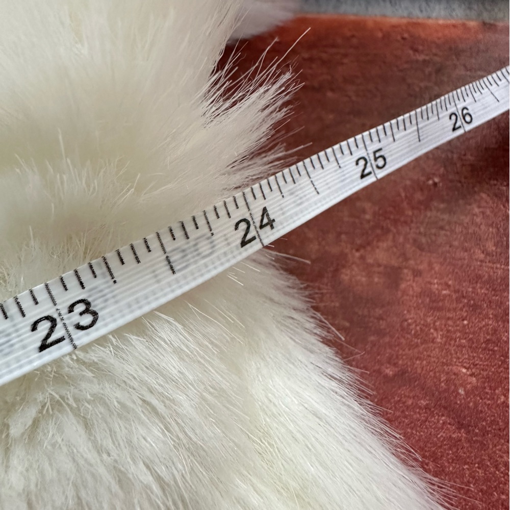Vintage Monterey Faux Fur Coat - Picture 9 of 10